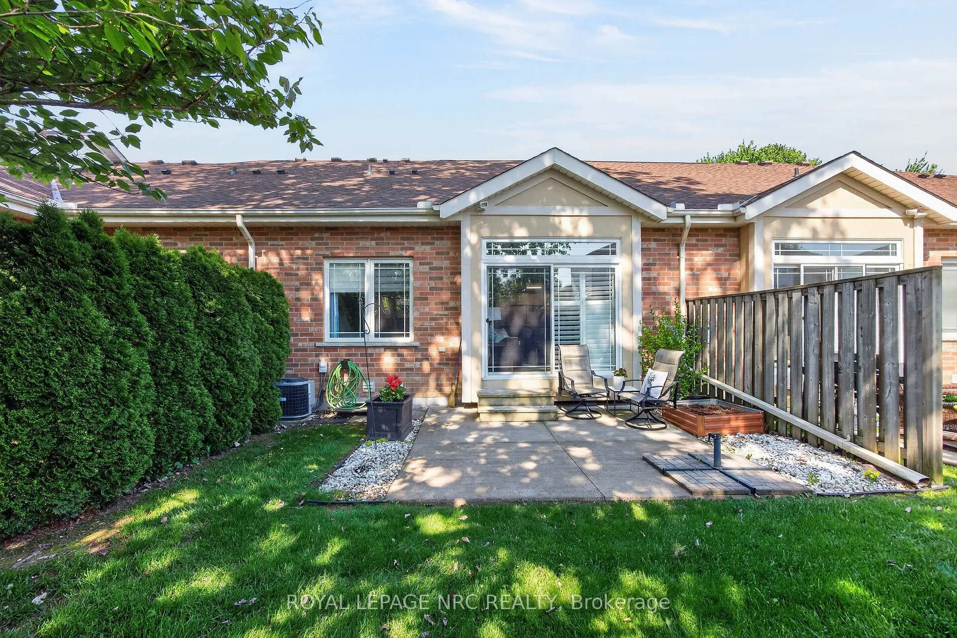 Photo 33 of Unit 9, 4300 Kalar Road, Niagara Falls, Ascot — HOMEH