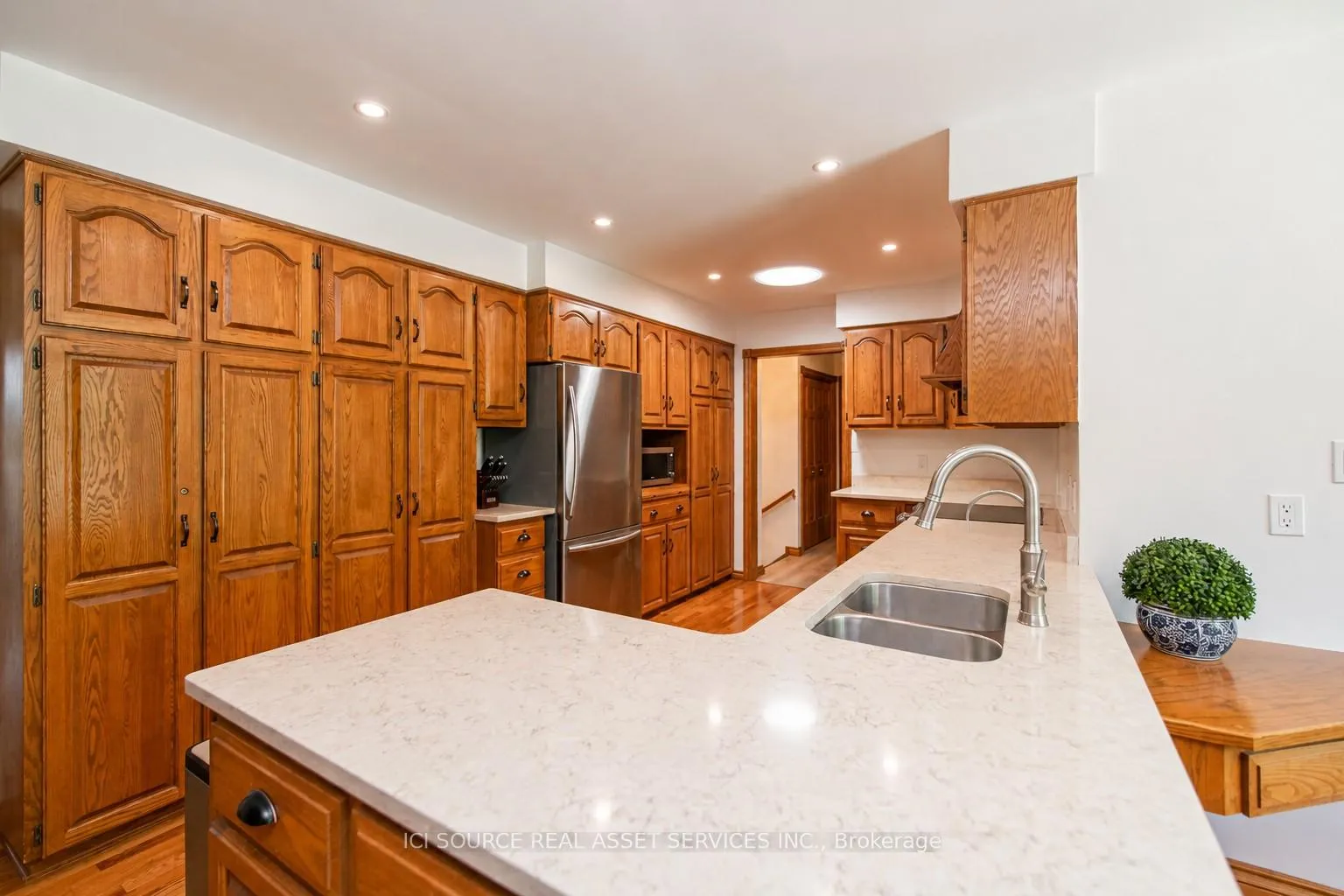 Photo 10 of 23 Willcox Street, Chatham-Kent, Chatham — HOMEH