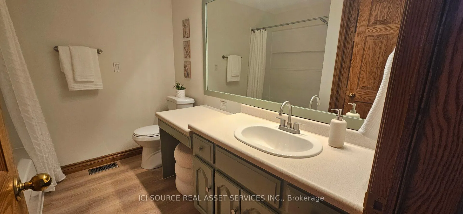 Photo 18 of 23 Willcox Street, Chatham-Kent, Chatham — HOMEH