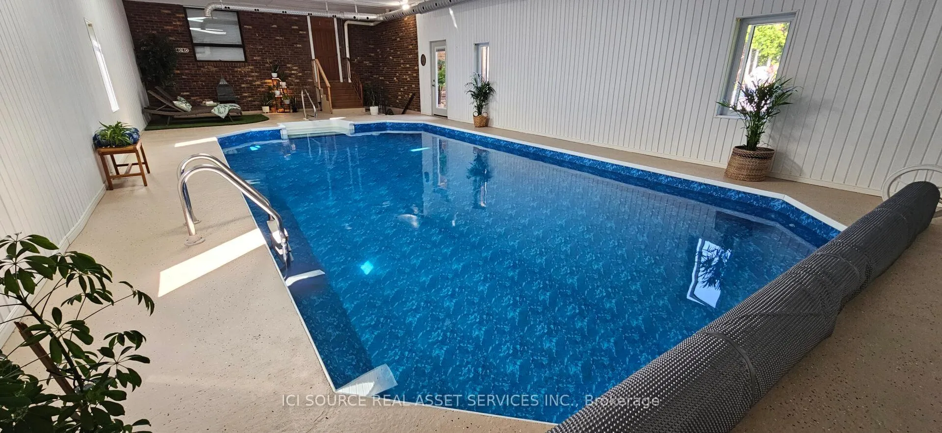 Photo 27 of 23 Willcox Street, Chatham-Kent, Chatham — HOMEH