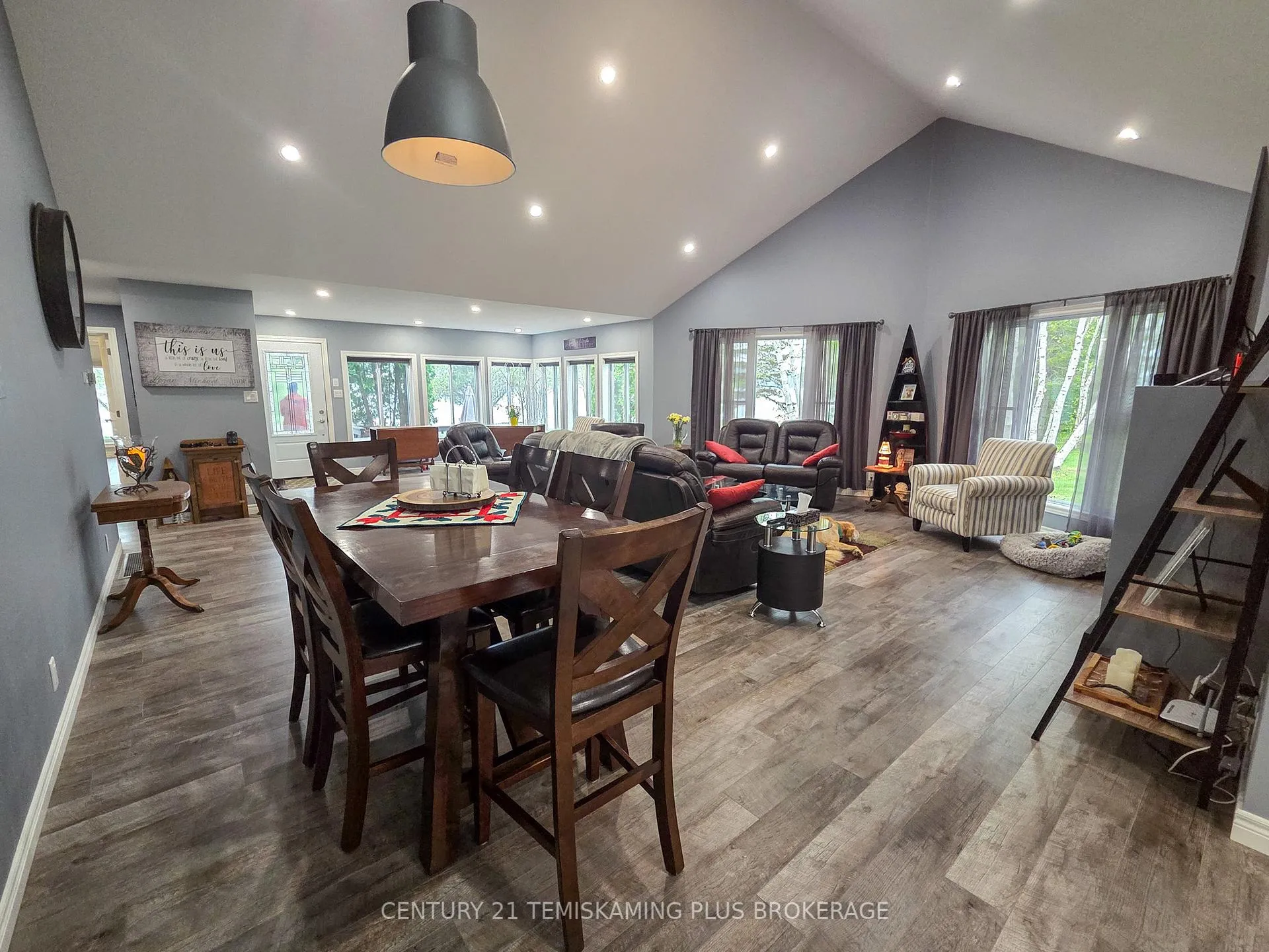 Photo 6 of 794022 Island Road, Englehart, Central Timiskaming — HOMEH