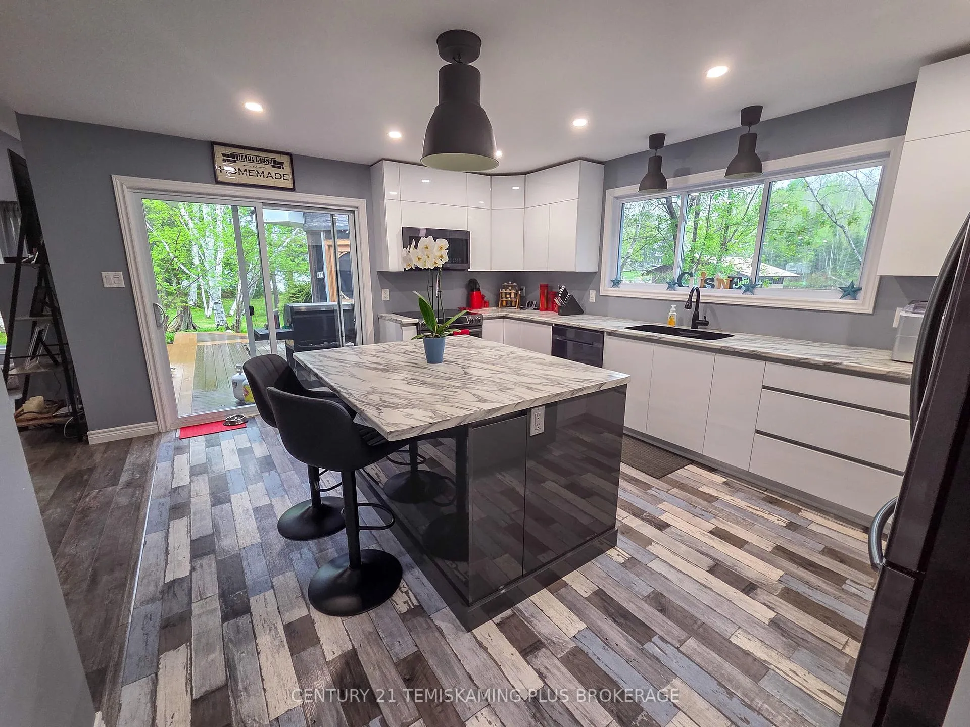 Photo 9 of 794022 Island Road, Englehart, Central Timiskaming — HOMEH