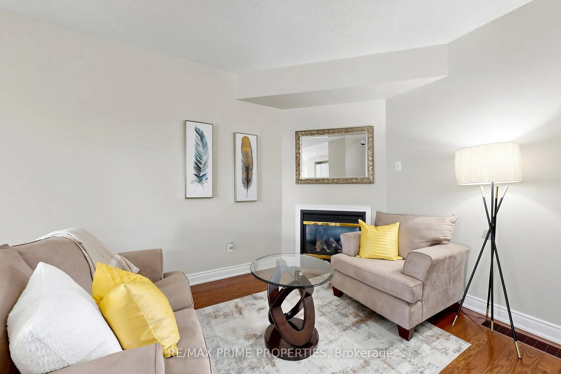 Photo 4 of 68 Harbourtown Crescent, Brampton, Madoc — HOMEH