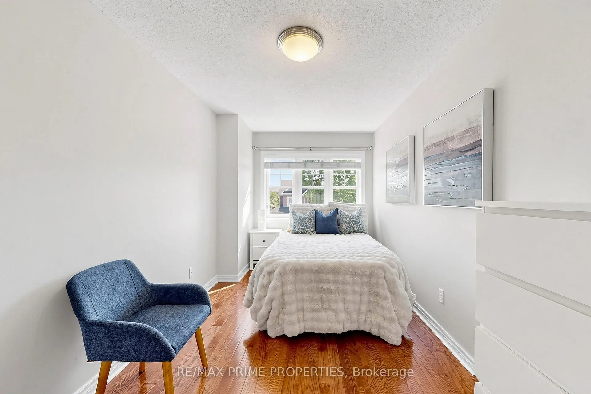 Photo 24 of 68 Harbourtown Crescent, Brampton, Madoc — HOMEH
