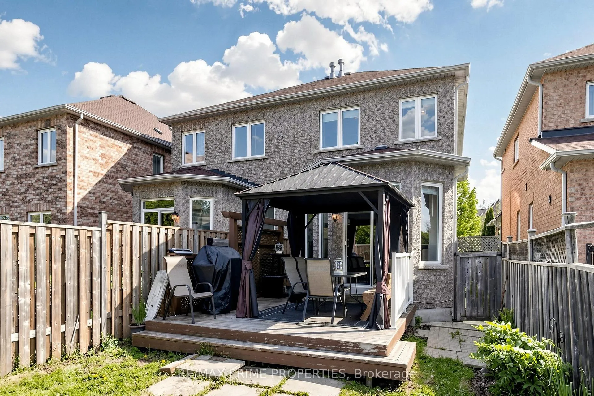 Photo 43 of 68 Harbourtown Crescent, Brampton, Madoc — HOMEH