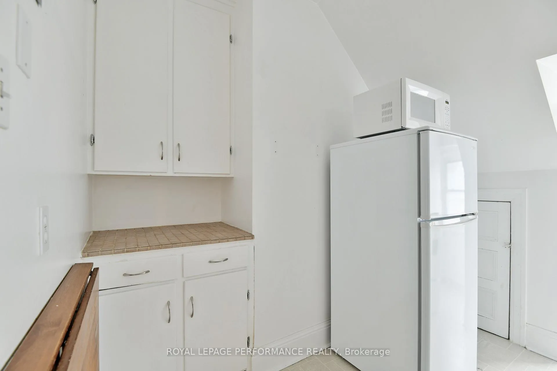 Photo 43 of 66 Delaware Avenue, Ottawa, Ottawa Centre/Golden Triangle — HOMEH