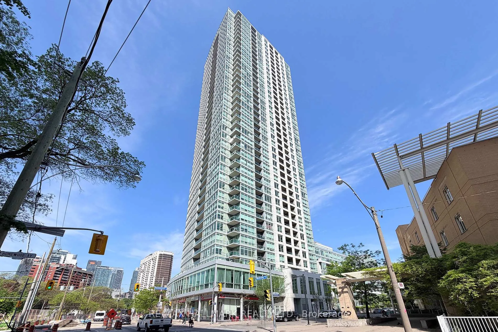 Front of Unit 2310, 120 Homewood Avenue