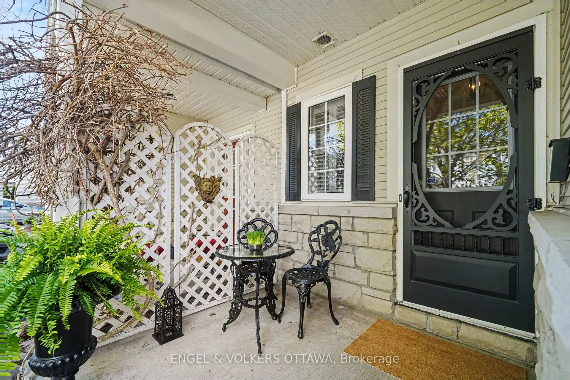 Photo 2 of 114 Rustwood Private, Ottawa, Barrhaven - Stonebridge — HOMEH