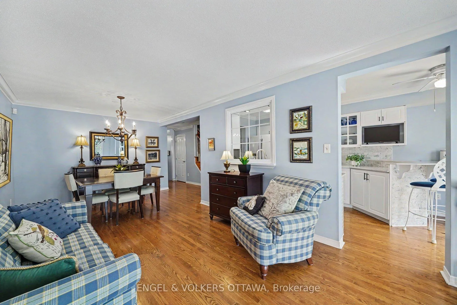 Photo 5 of 114 Rustwood Private, Ottawa, Barrhaven - Stonebridge — HOMEH