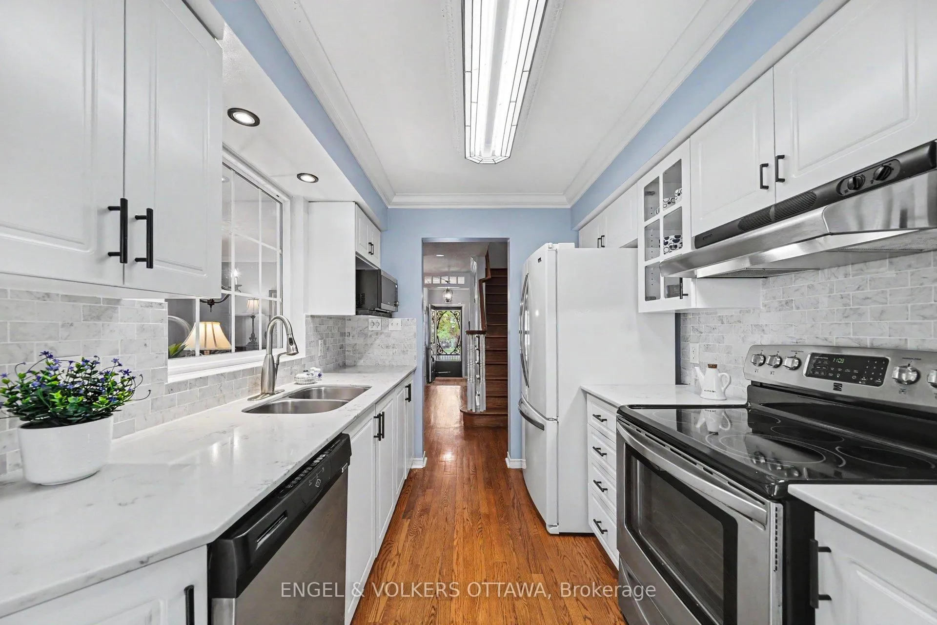 Photo 10 of 114 Rustwood Private, Ottawa, Barrhaven - Stonebridge — HOMEH