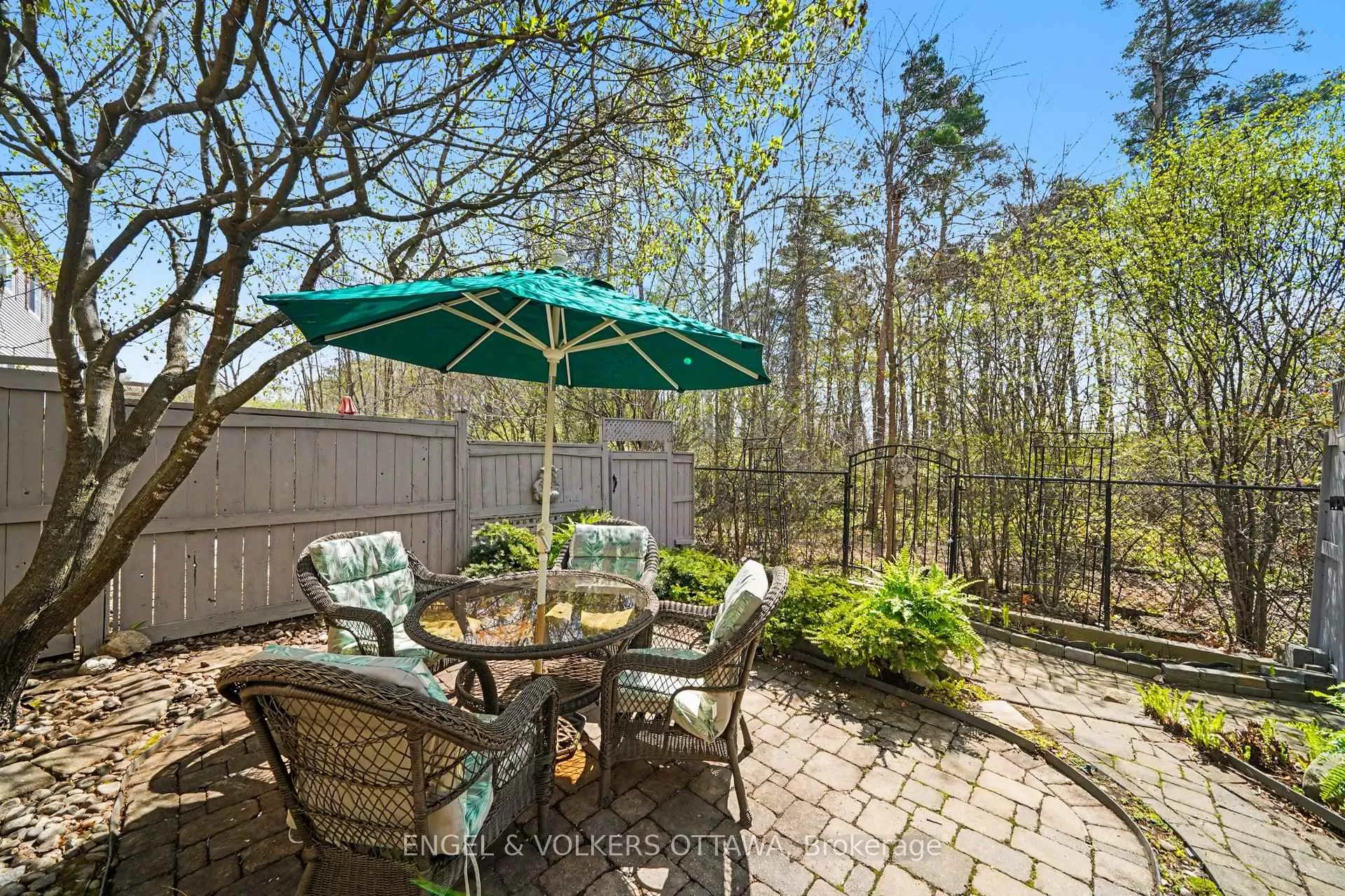 Photo 27 of 114 Rustwood Private, Ottawa, Barrhaven - Stonebridge — HOMEH