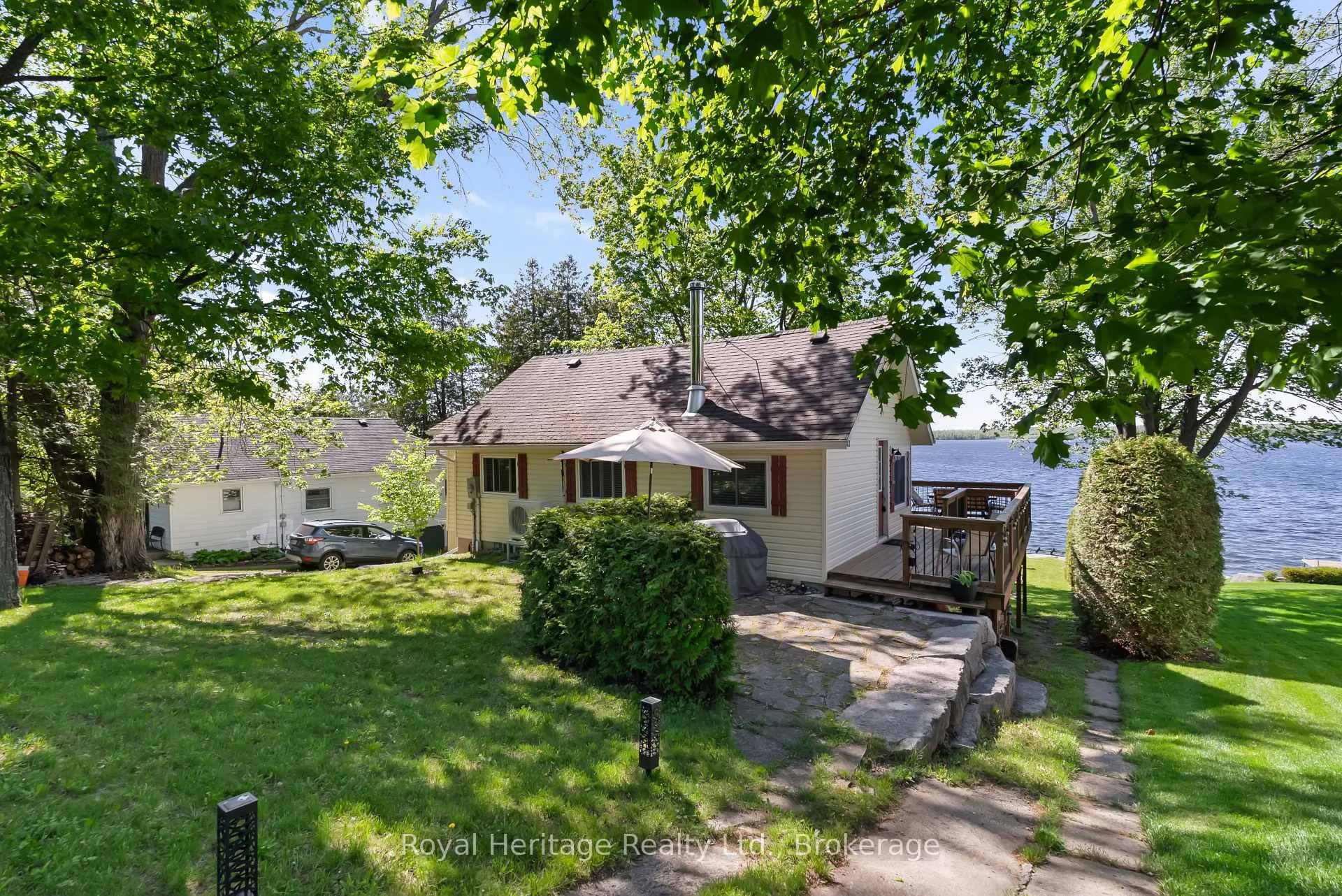 Photo 2 of 866 Cedar Glen Road, Kawartha Lakes, Verulam — HOMEH