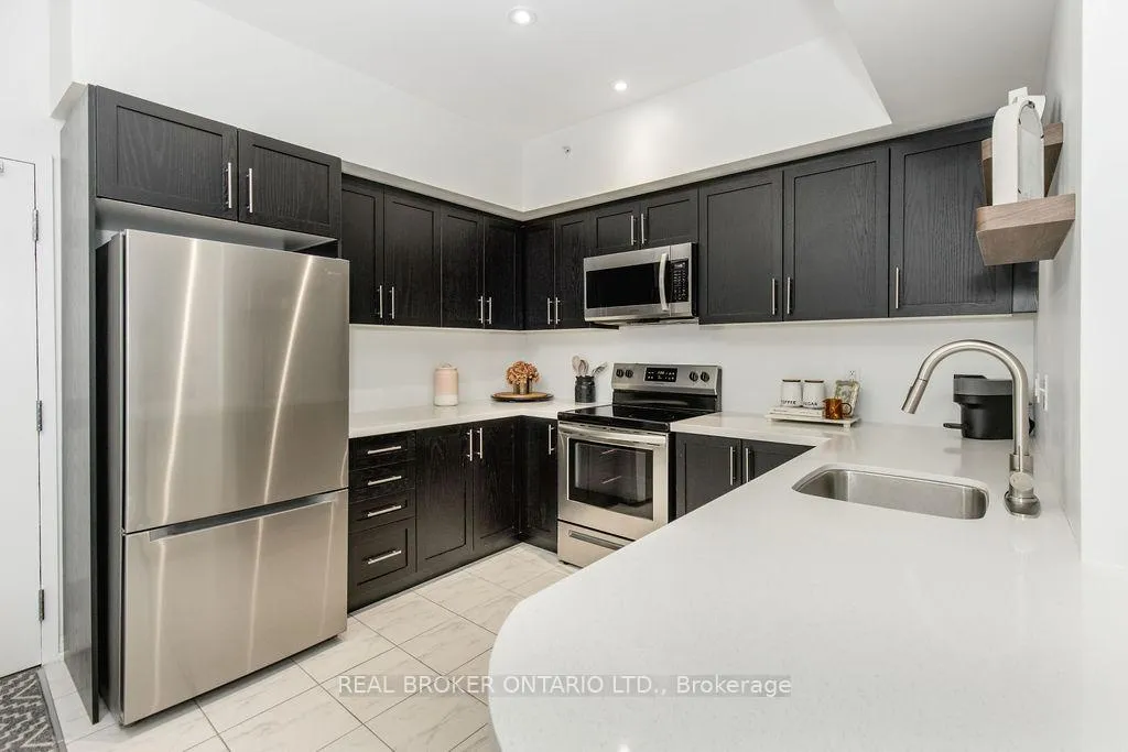 Photo 8 of Unit 609, 304 Essa Road, Barrie, 400 West — HOMEH