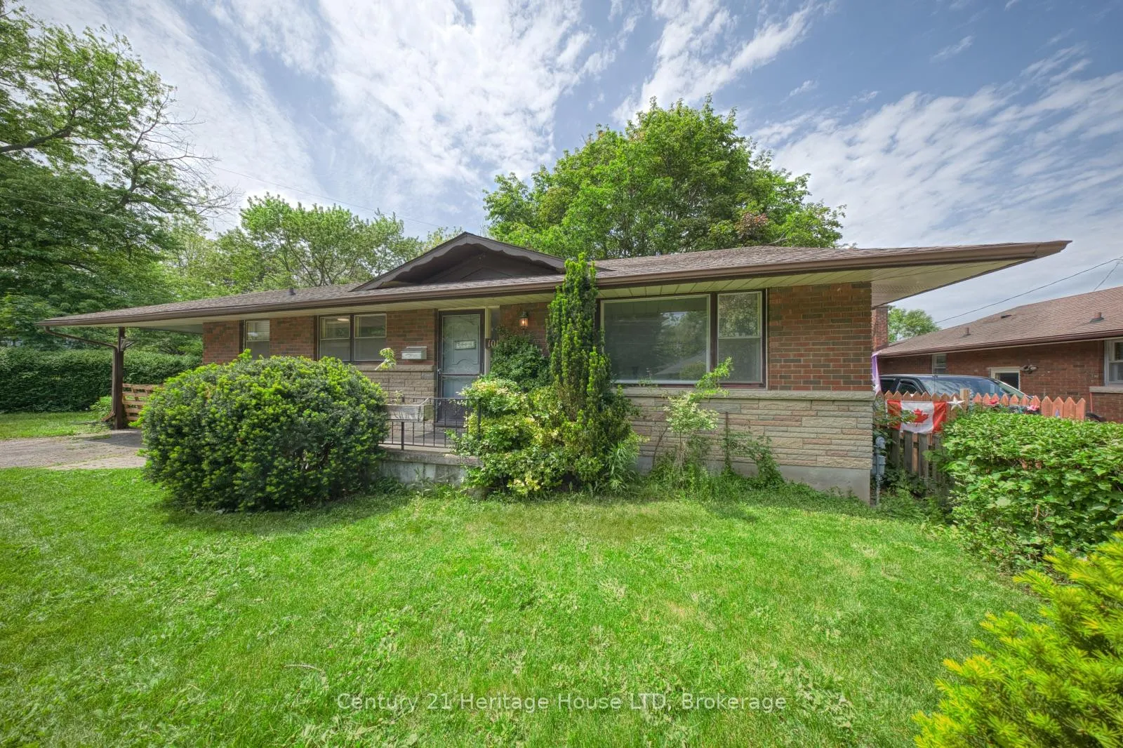 Photo 1 of 101 Bunting Road, St. Catharines, E. Chester — HOMEH