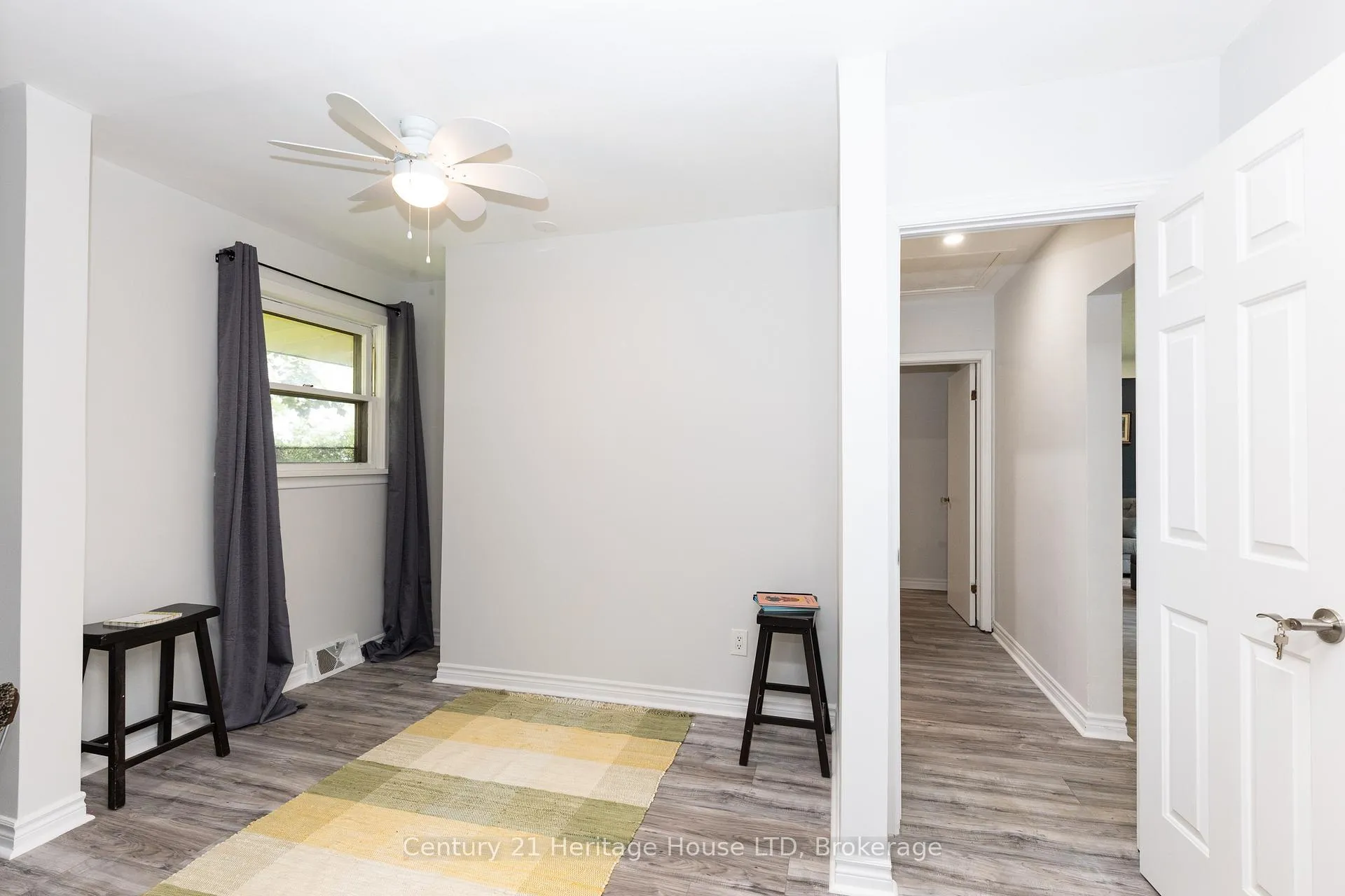 Photo 11 of 101 Bunting Road, St. Catharines, E. Chester — HOMEH