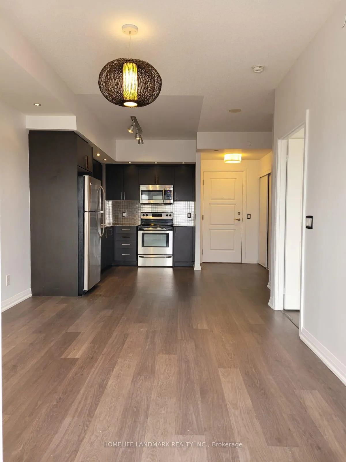 Photo 4 of Unit 803, 9500 Markham Road, Markham, Wismer — HOMEH