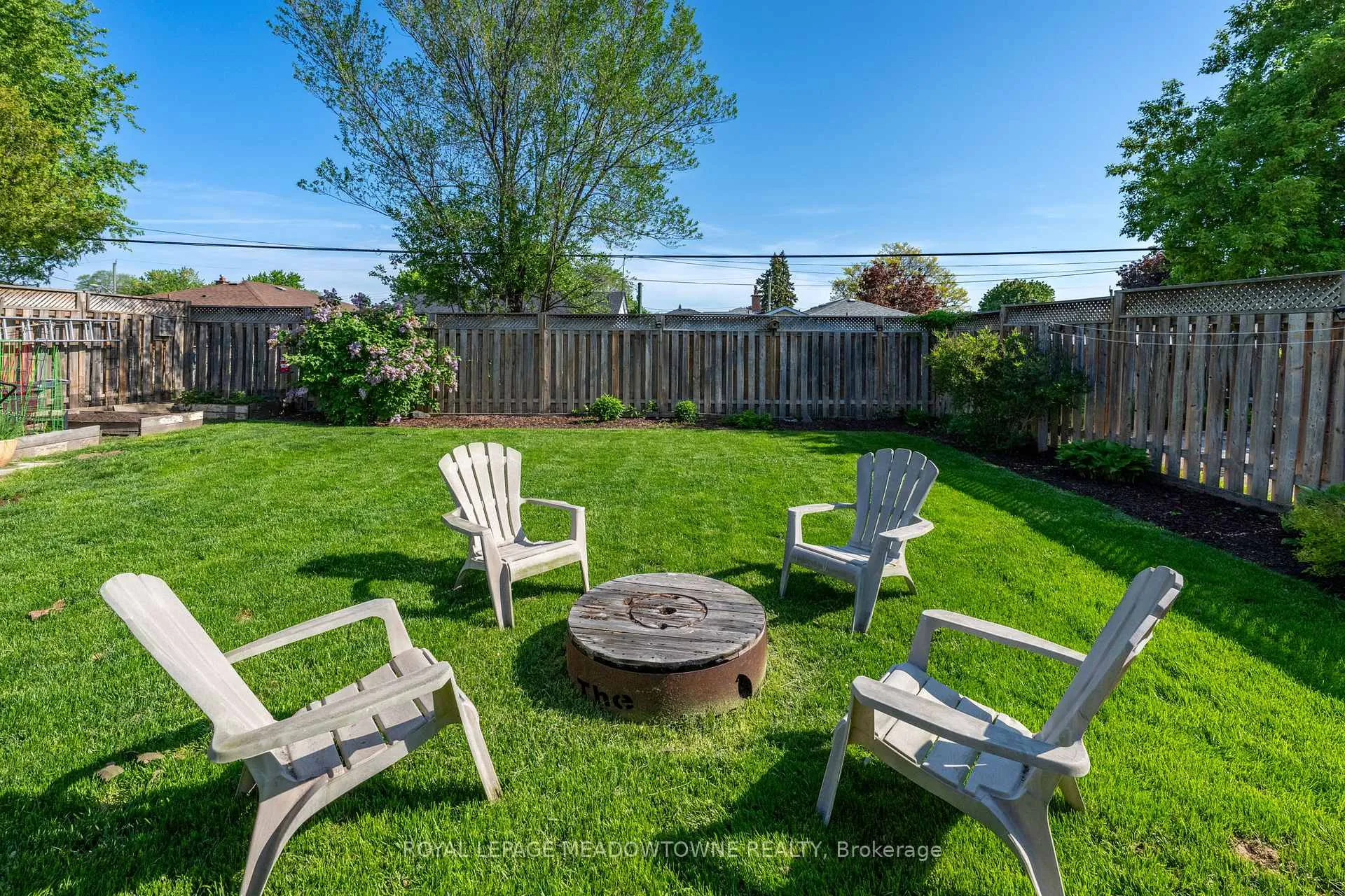 Photo 27 of 26 Moultrey Crescent, Halton Hills, Georgetown — HOMEH
