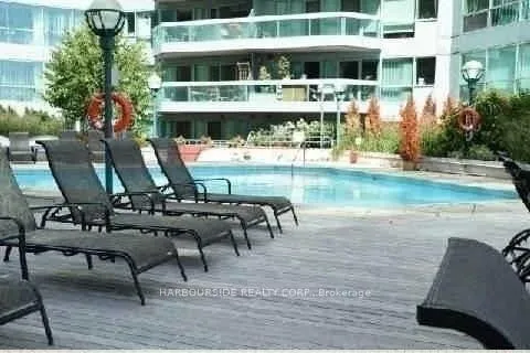 Photo 9 of Unit 1602, 10 Yonge Street, Toronto, Waterfront Communities — HOMEH