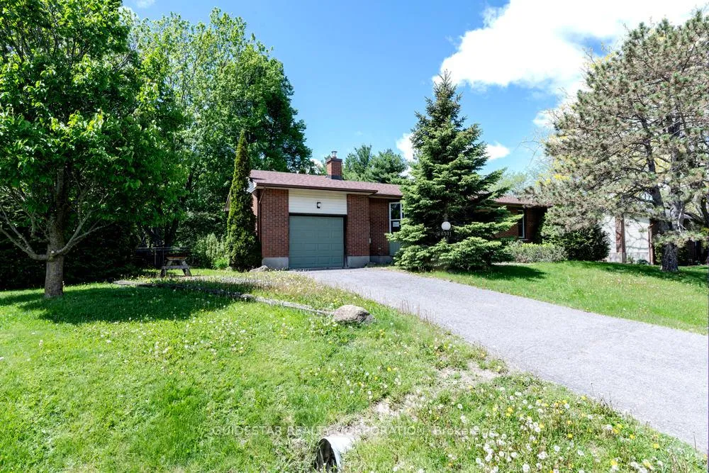 Photo 2 of 6501 Doctor Blair Crescent, Ottawa, North Gower — HOMEH