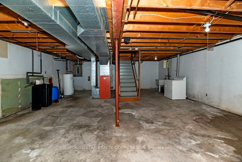 Photo 11 of 6501 Doctor Blair Crescent, Ottawa, North Gower — HOMEH