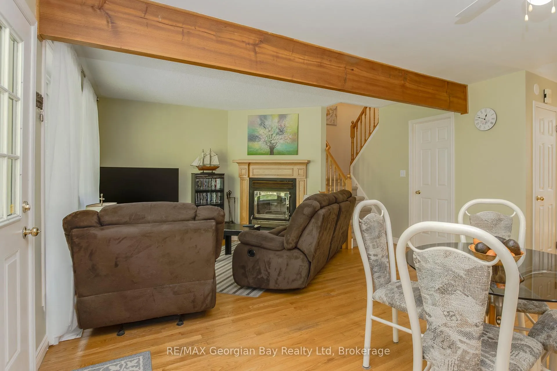 Photo 6 of 2 Ridout Court, Tiny, Rural Tiny — HOMEH