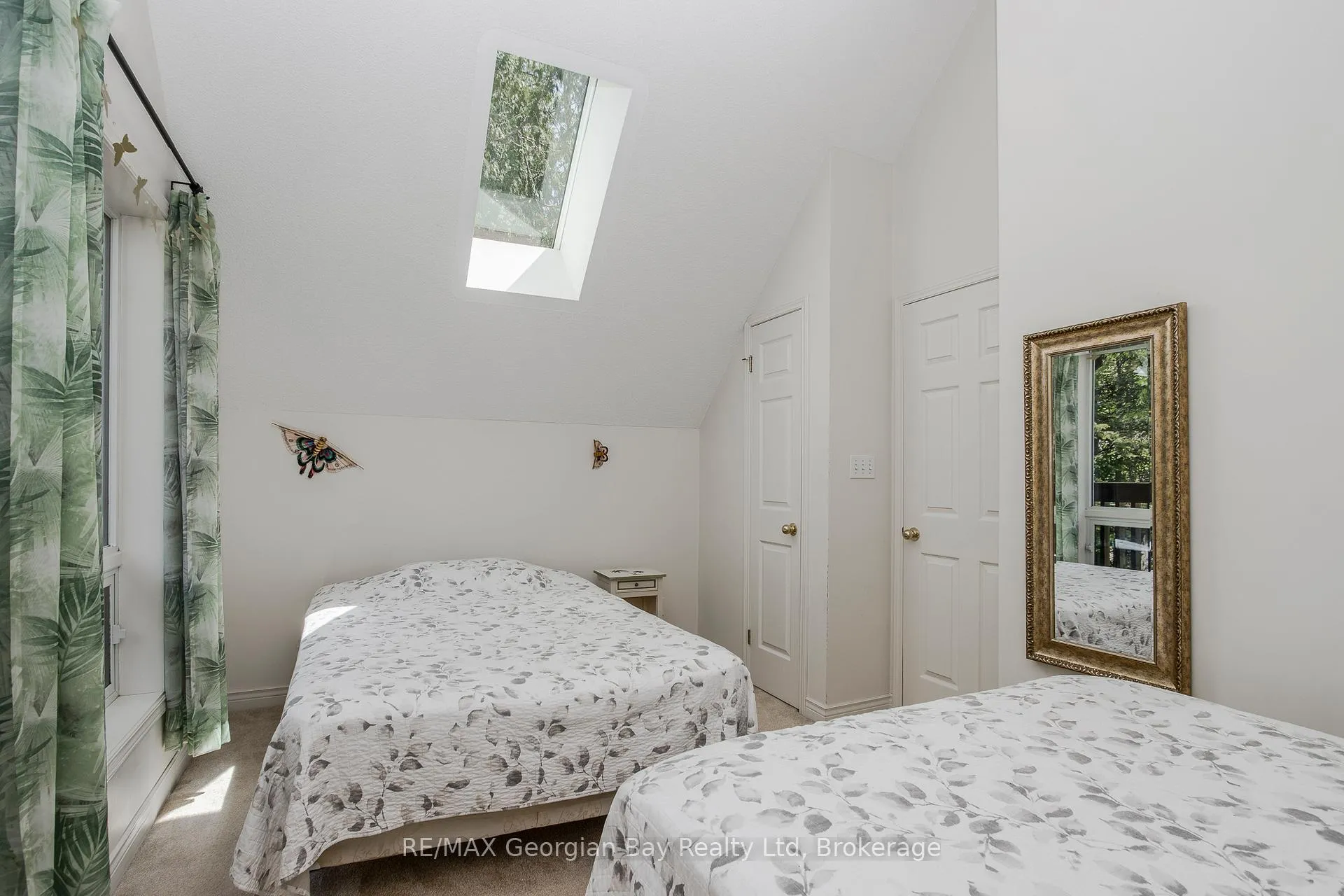 Photo 13 of 2 Ridout Court, Tiny, Rural Tiny — HOMEH