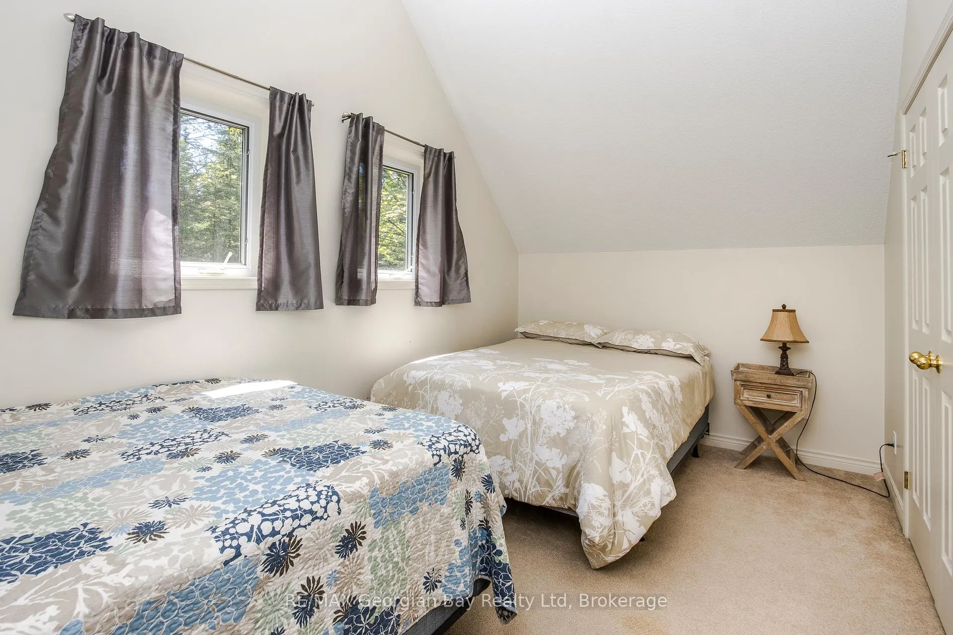 Photo 15 of 2 Ridout Court, Tiny, Rural Tiny — HOMEH