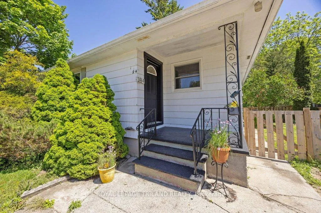 Photo 3 of 184 Mary Street, Dutton/Dunwich, Dutton — HOMEH