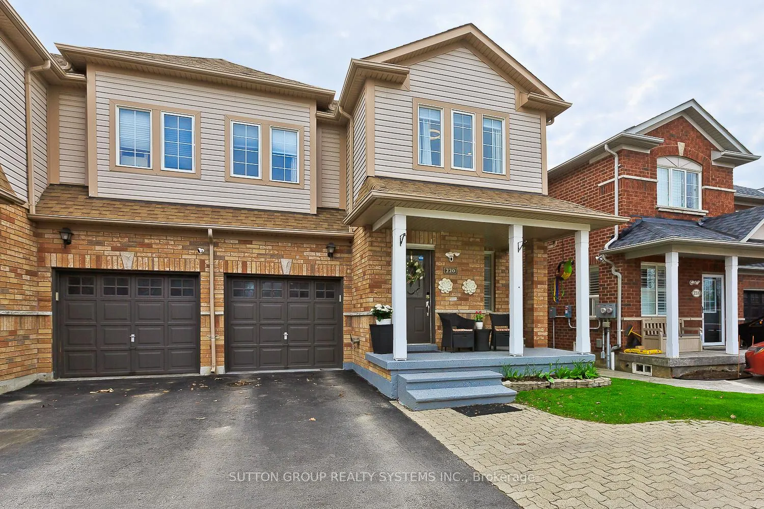 Front of 220 Pettigrew Trail