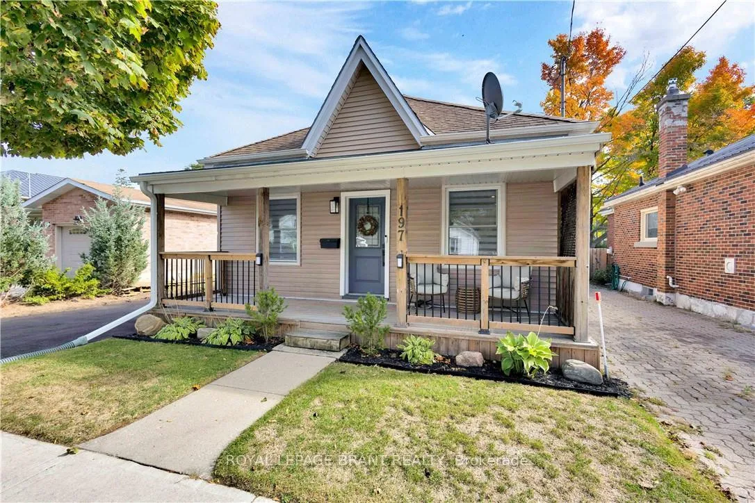 Photo 2 of 197 Grand Street, Brantford — HOMEH