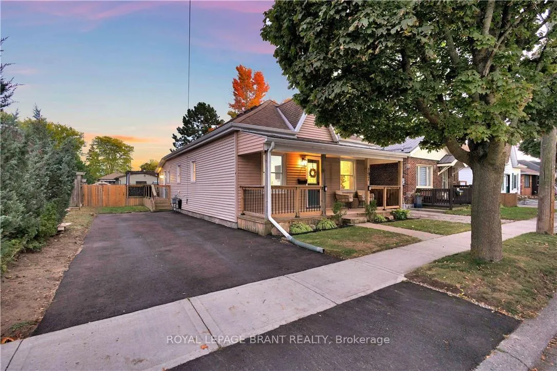 Photo 5 of 197 Grand Street, Brantford — HOMEH