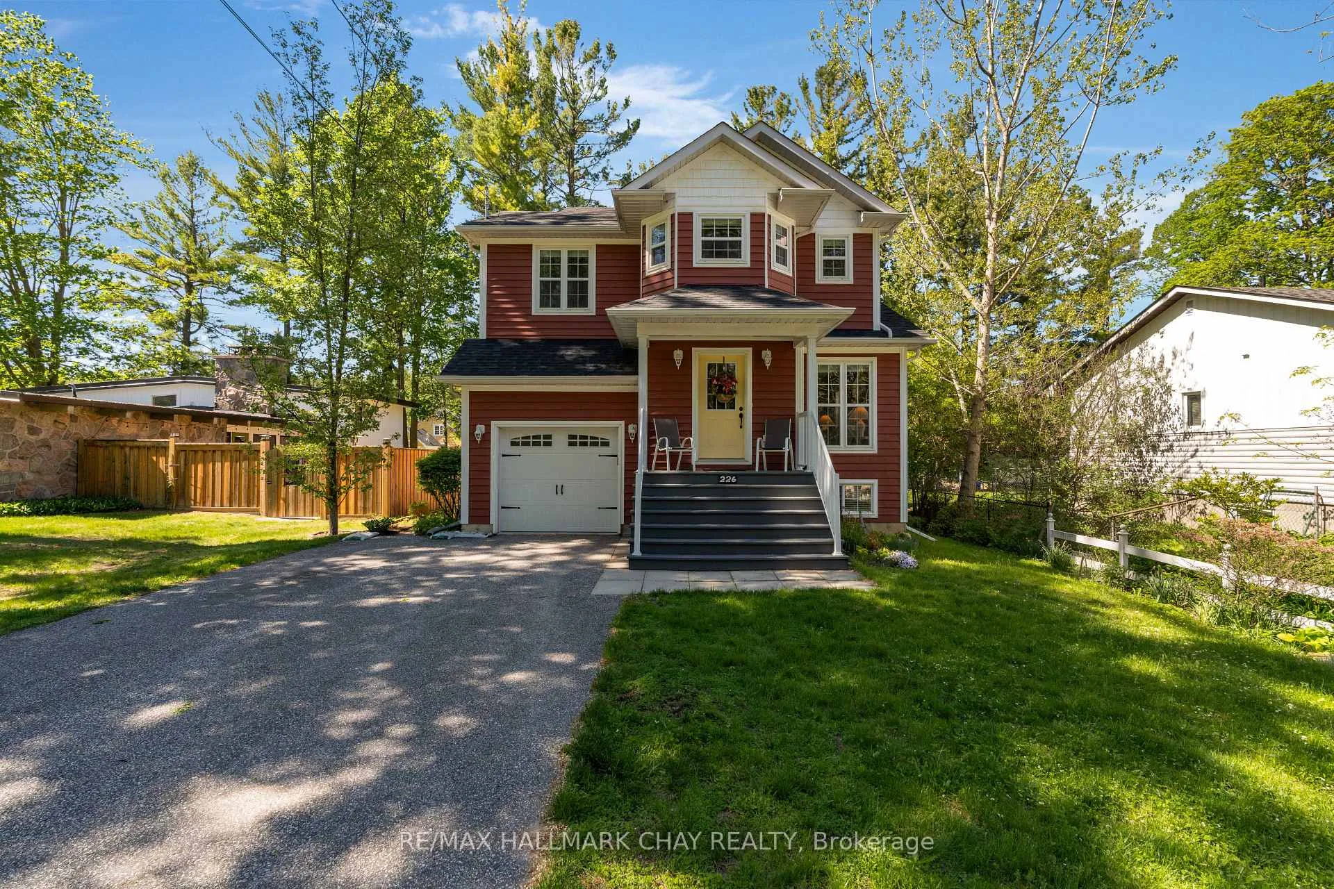 Photo 4 of 226 McCrea Drive, Clearview, Stayner — HOMEH