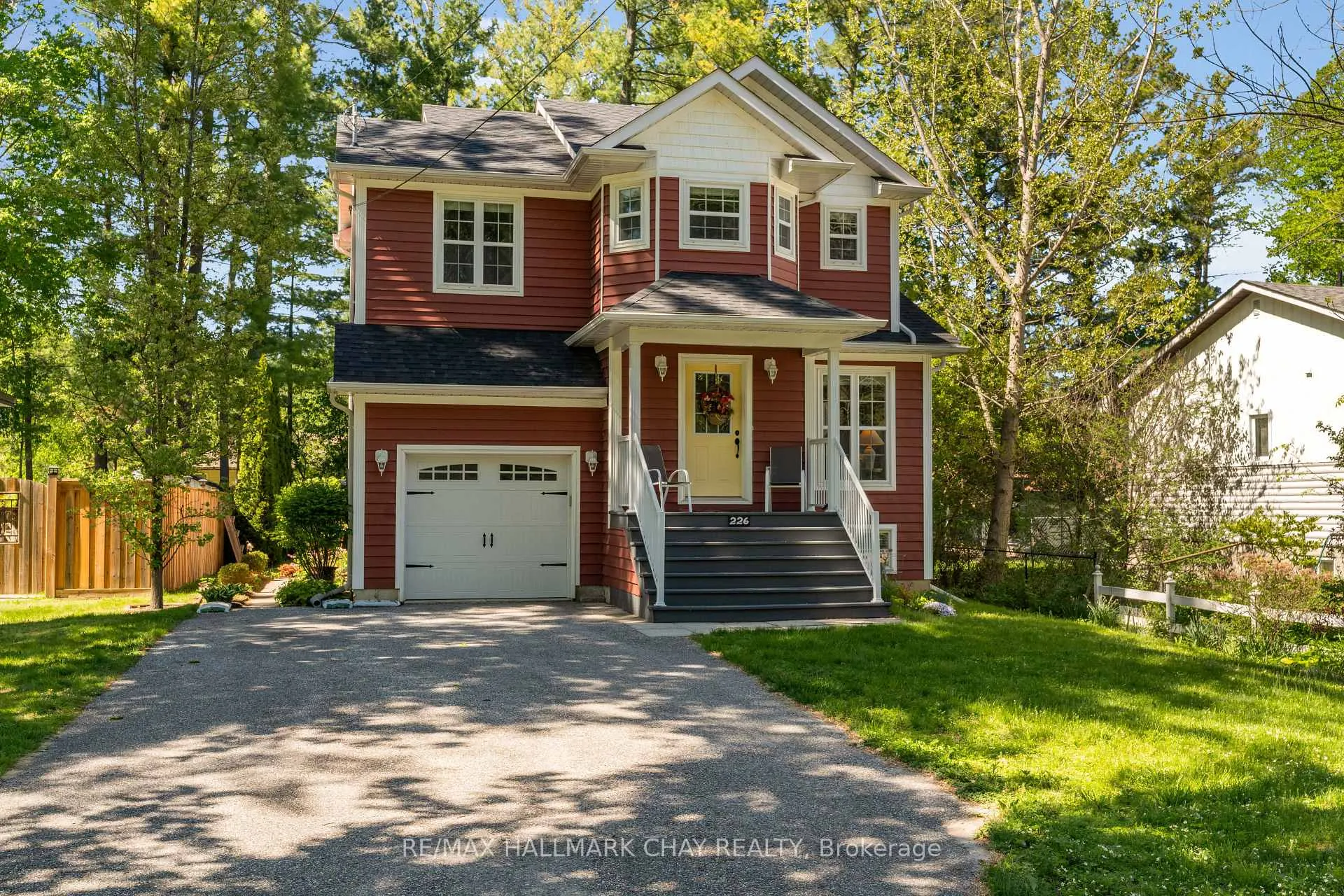 Photo 5 of 226 McCrea Drive, Clearview, Stayner — HOMEH