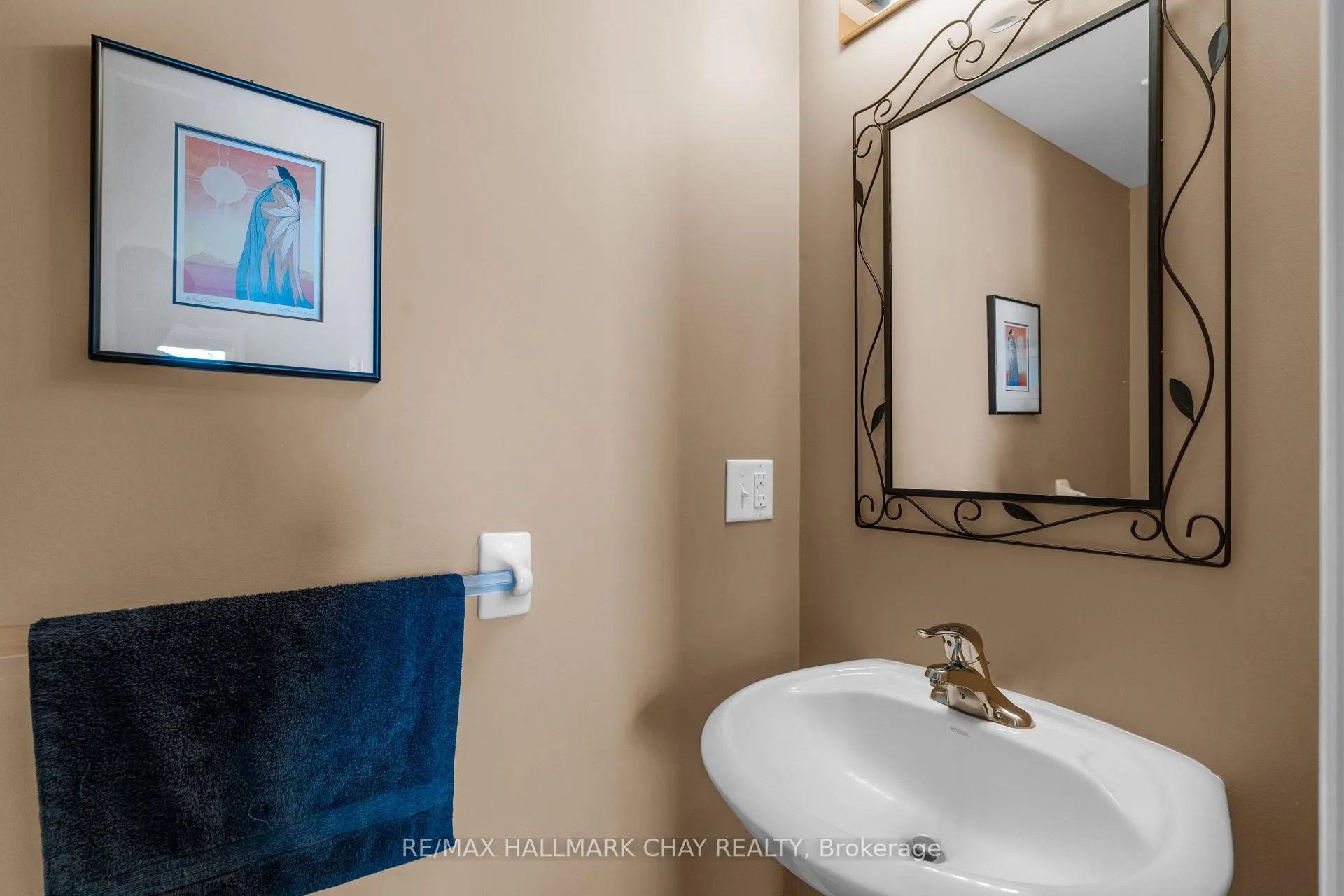 Photo 19 of 226 McCrea Drive, Clearview, Stayner — HOMEH