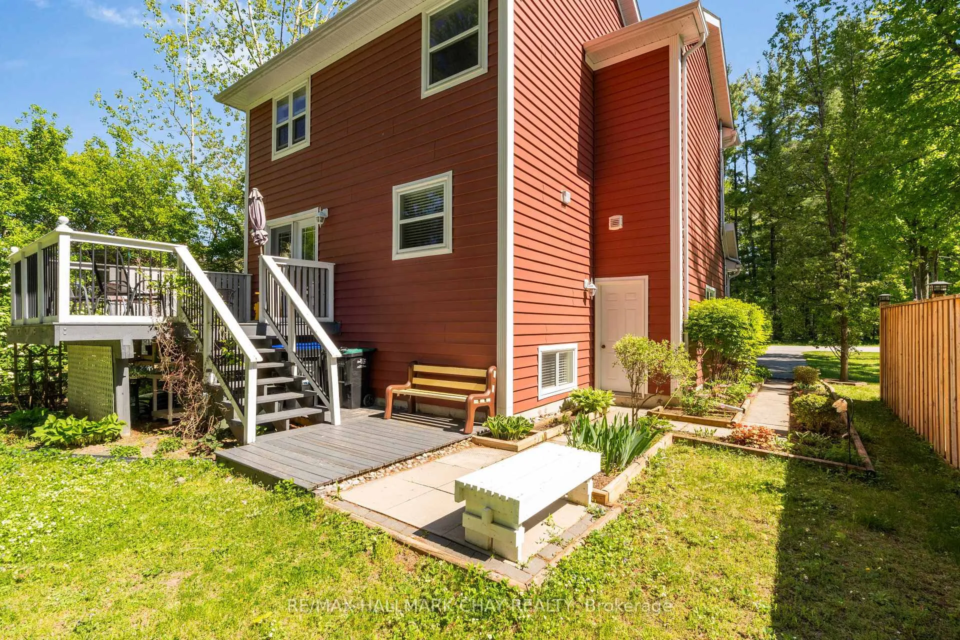 Photo 36 of 226 McCrea Drive, Clearview, Stayner — HOMEH