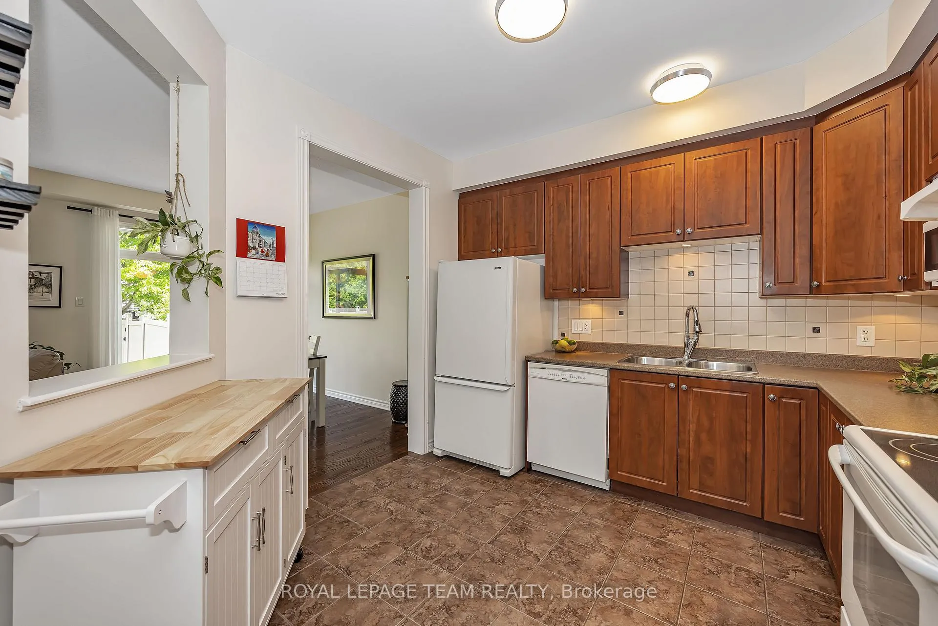 Photo 13 of 472 Celtic Ridge Crescent, Ottawa, Kanata - Morgan's Grant/South March — HOMEH