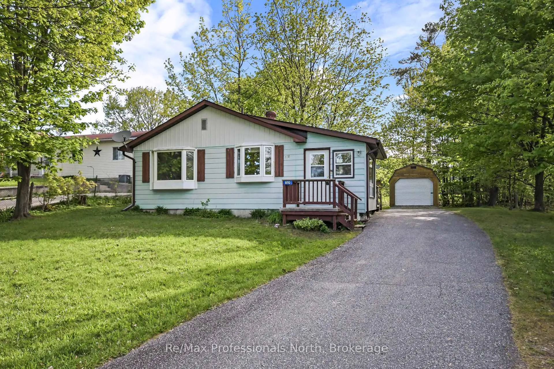Photo 1 of 970 First Street S, Gravenhurst, Muskoka (S) — HOMEH