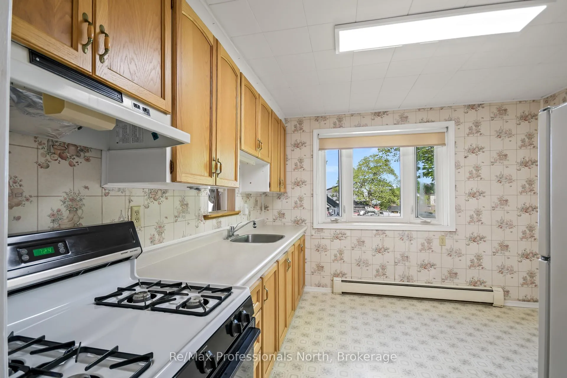 Photo 5 of 970 First Street S, Gravenhurst, Muskoka (S) — HOMEH