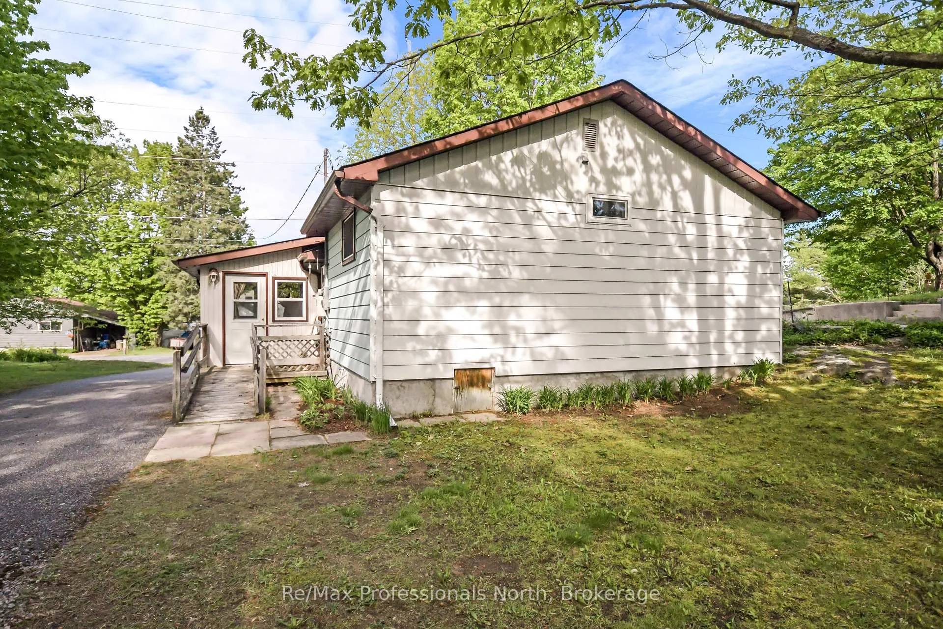 Photo 26 of 970 First Street S, Gravenhurst, Muskoka (S) — HOMEH
