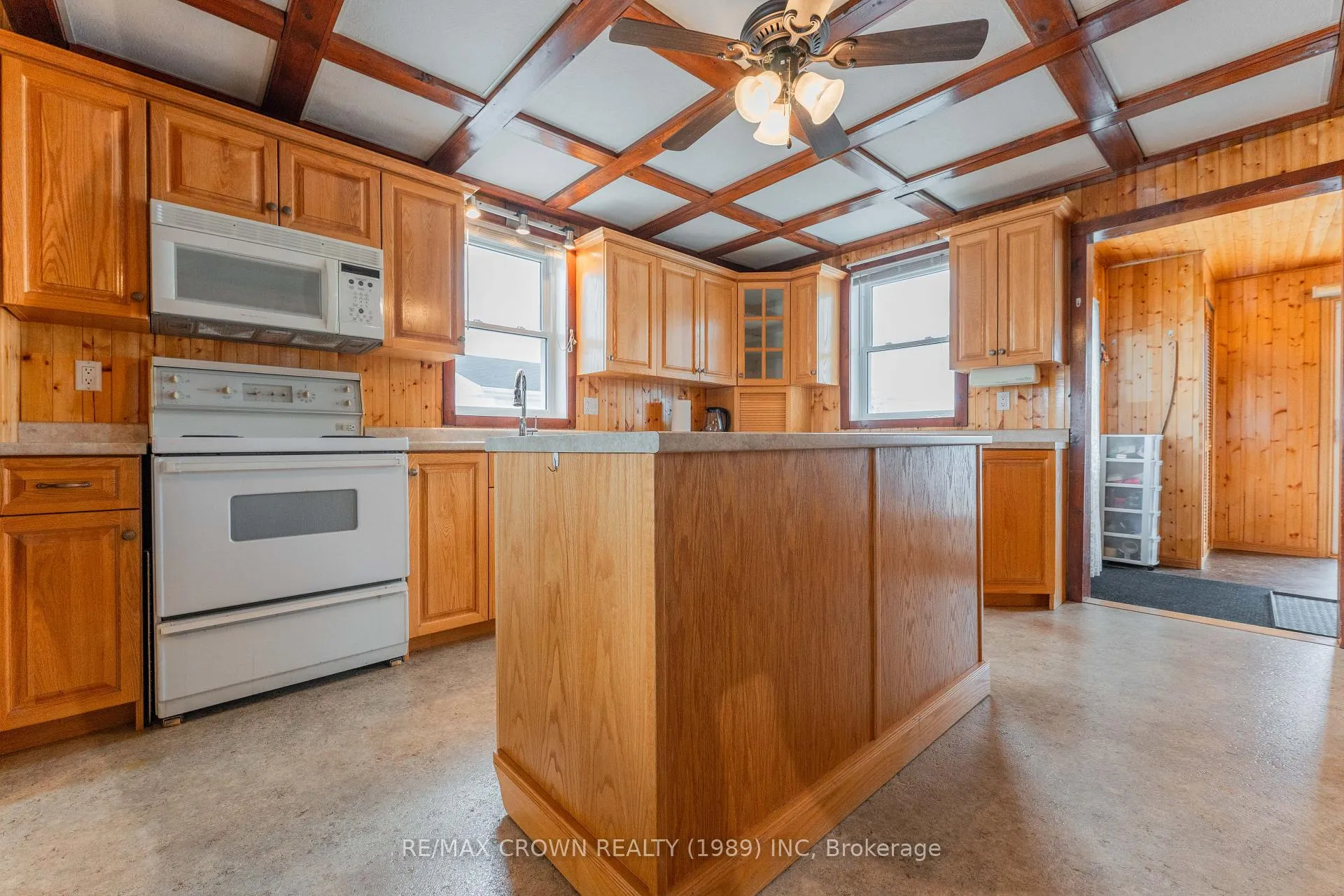 Photo 12 of 32 Frontenac Crescent, Kapuskasing — HOMEH