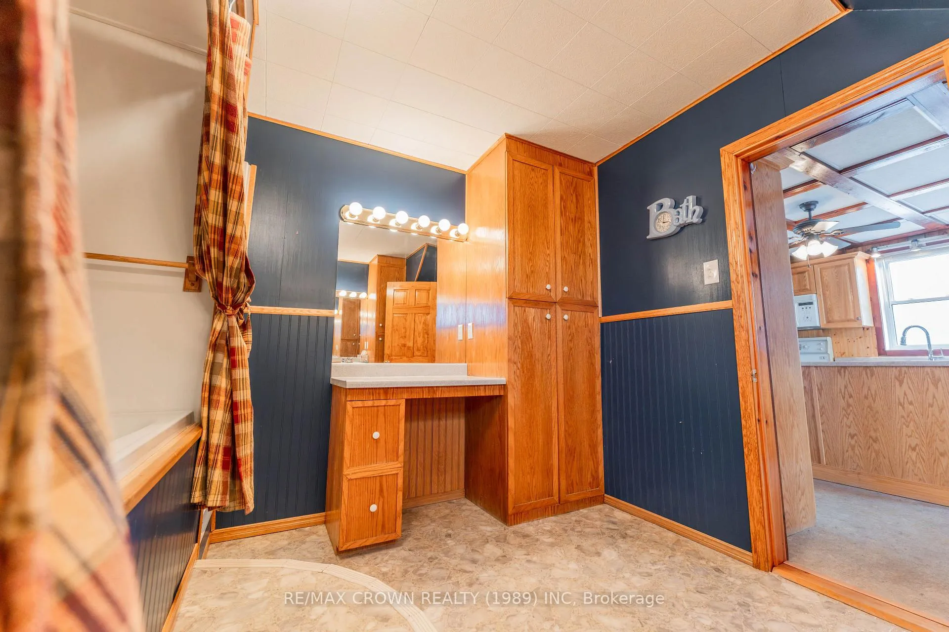 Photo 18 of 32 Frontenac Crescent, Kapuskasing — HOMEH