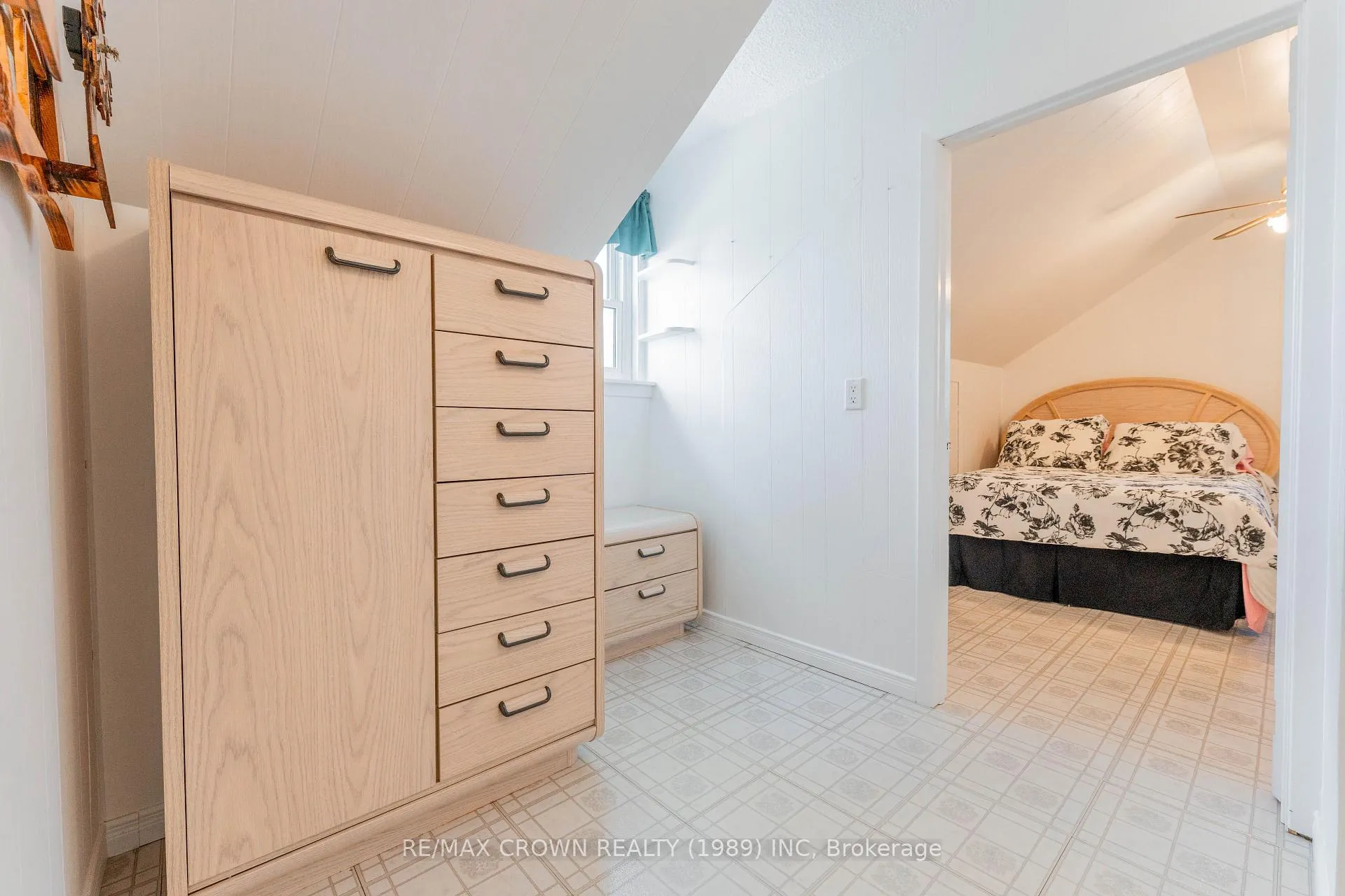 Photo 24 of 32 Frontenac Crescent, Kapuskasing — HOMEH