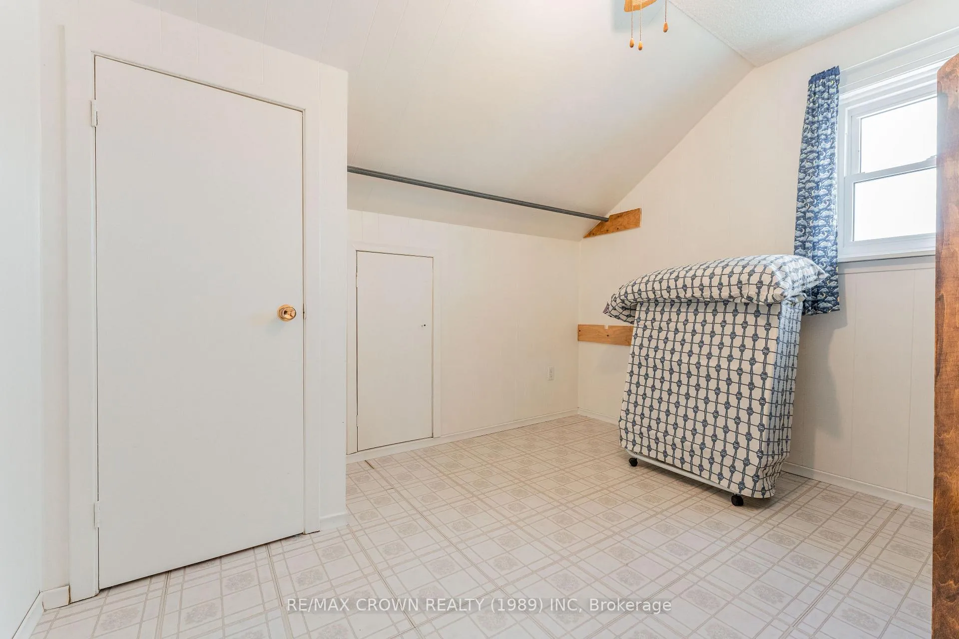 Photo 27 of 32 Frontenac Crescent, Kapuskasing — HOMEH