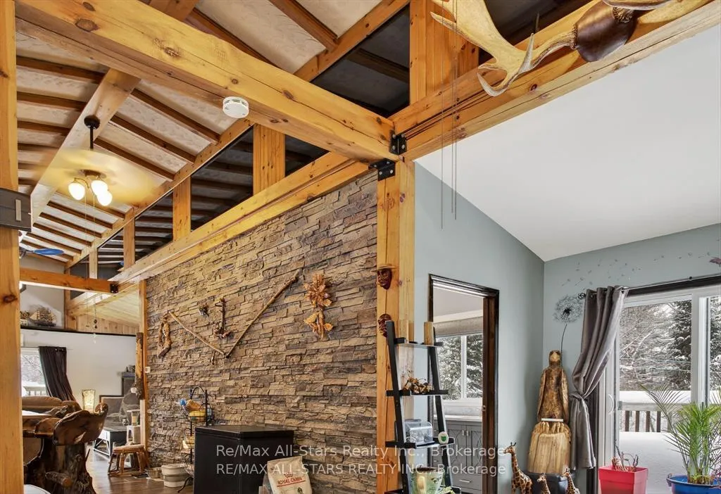 Photo 7 of 28 Pine Ridge Road, Kawartha Lakes, Laxton/Digby/Longford — HOMEH