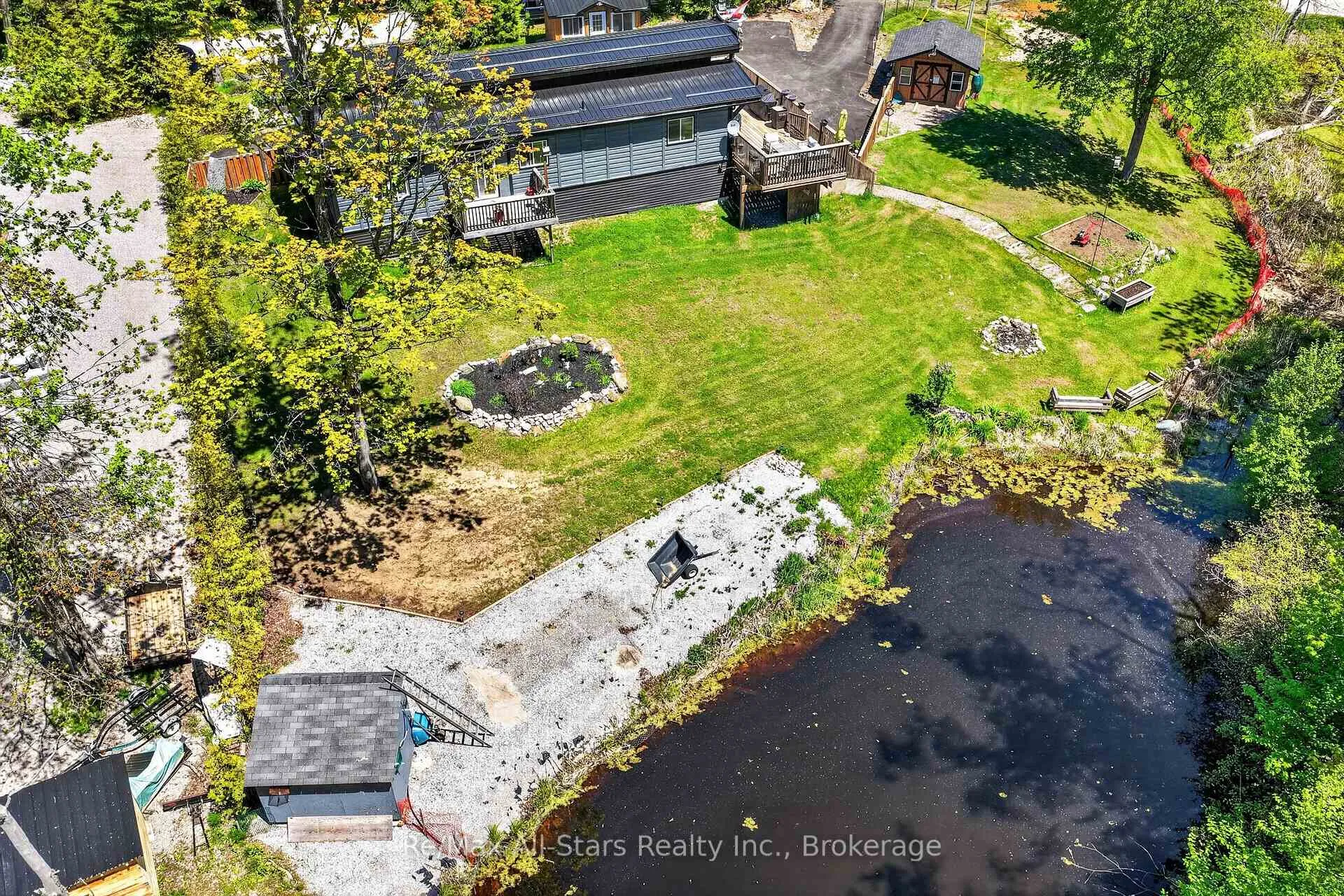 Photo 32 of 28 Pine Ridge Road, Kawartha Lakes, Laxton/Digby/Longford — HOMEH