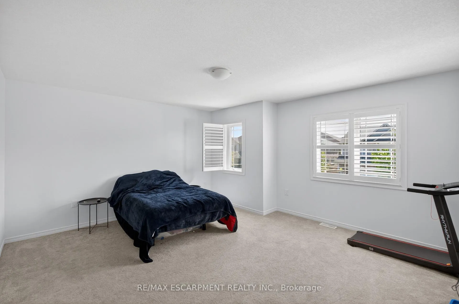 Photo 24 of 9 Fleming Crescent, Haldimand — HOMEH