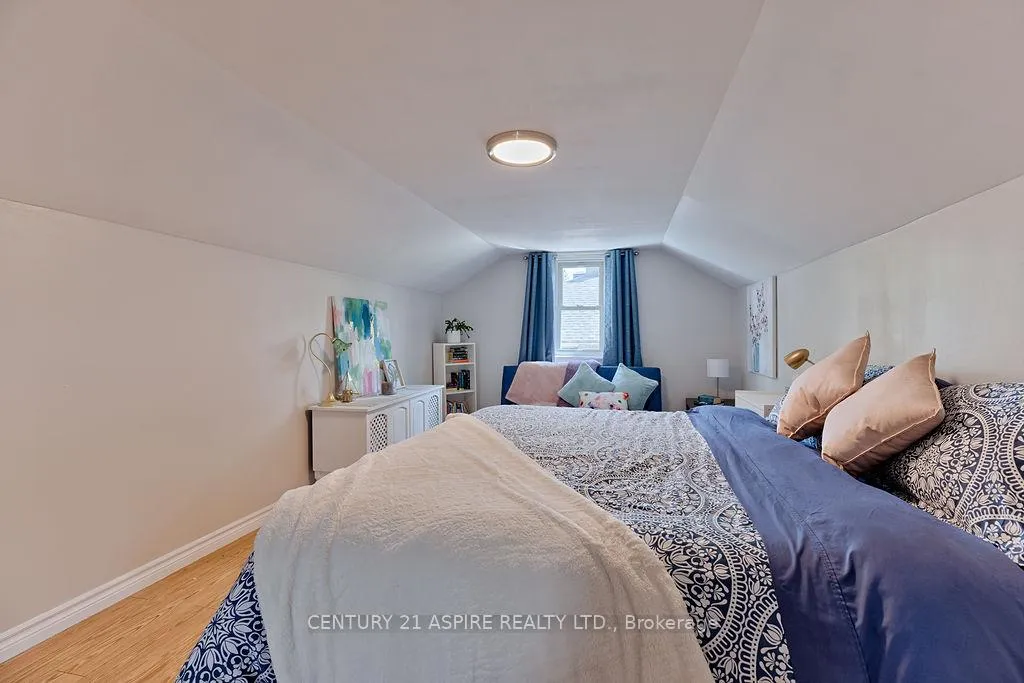 Photo 10 of 227 Clemow Avenue, Pembroke — HOMEH