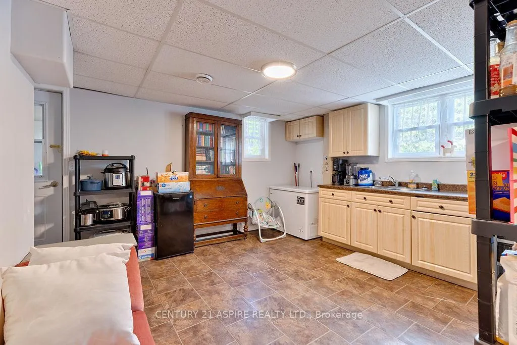 Photo 21 of 227 Clemow Avenue, Pembroke — HOMEH
