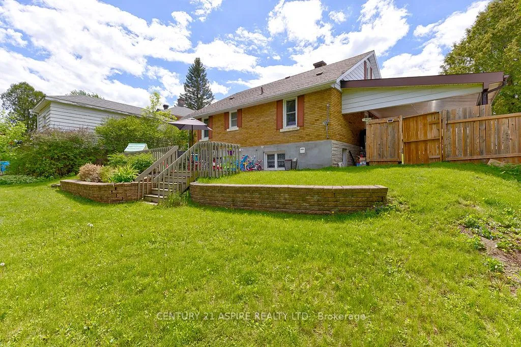Photo 25 of 227 Clemow Avenue, Pembroke — HOMEH