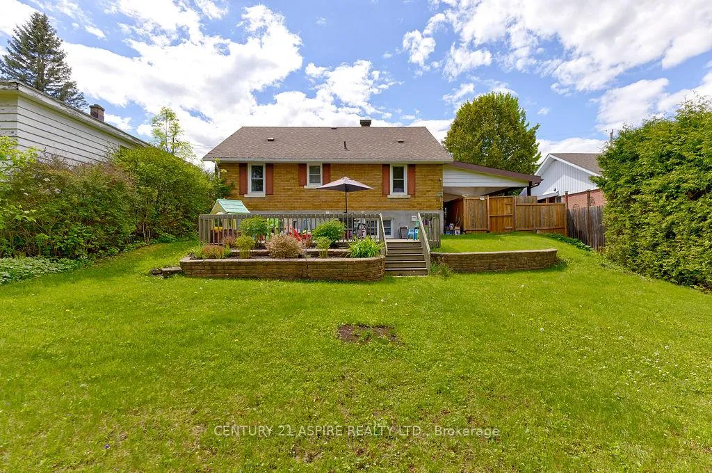 Photo 26 of 227 Clemow Avenue, Pembroke — HOMEH